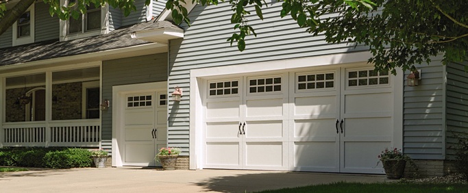 carriage house garage door