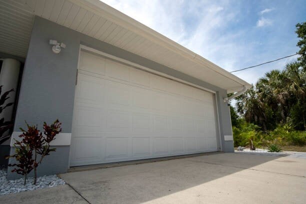 Garage Door Lube Tips for Maintaining Smooth Operation